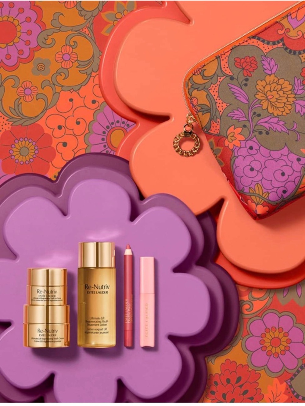 6 pc Estée Lauder beauty bundle featuring Re~Nutriv skin care ~ New! Worth $295